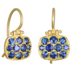Faye Kim 18 Karat Blue Sapphire Chiclet Earrings