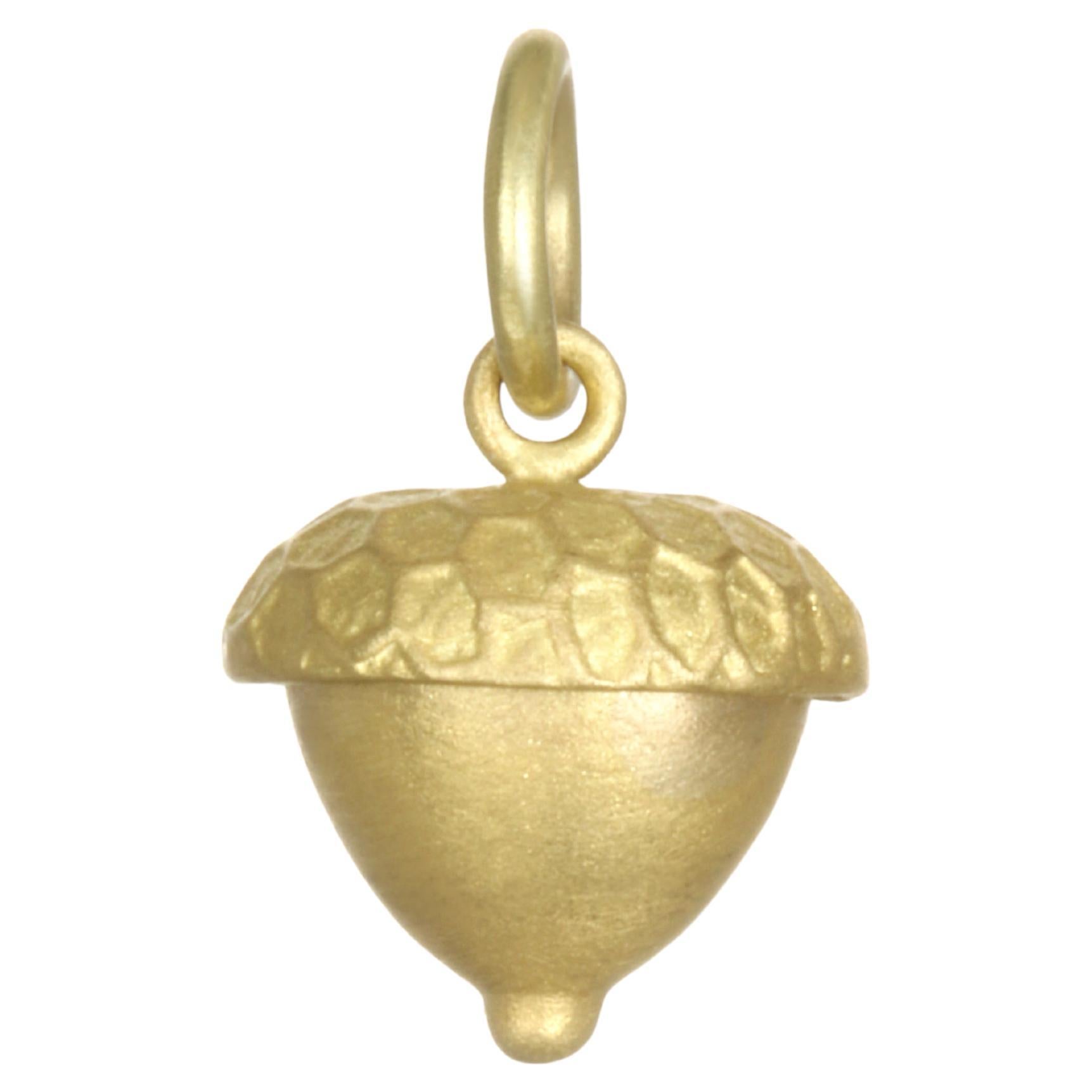 Faye Kim Charme en or 18 carats en forme de gland