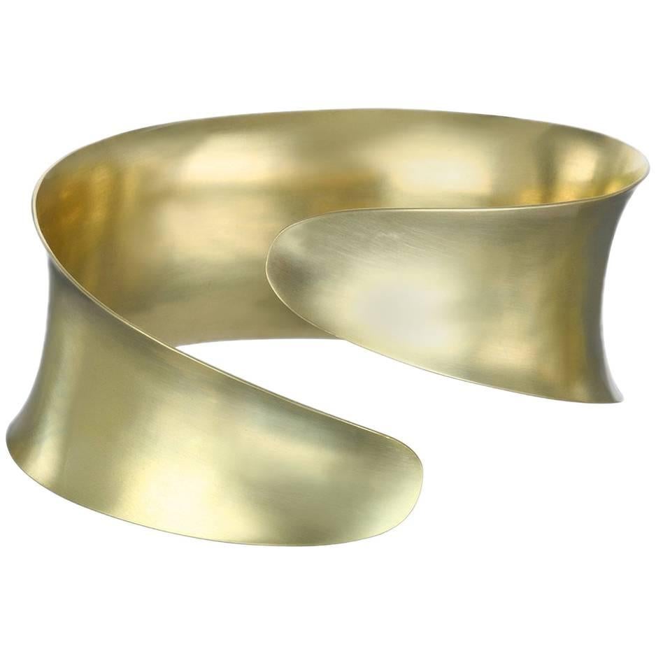 Faye Kim 18 Karat Gold Anticlastic Bypass Cuff