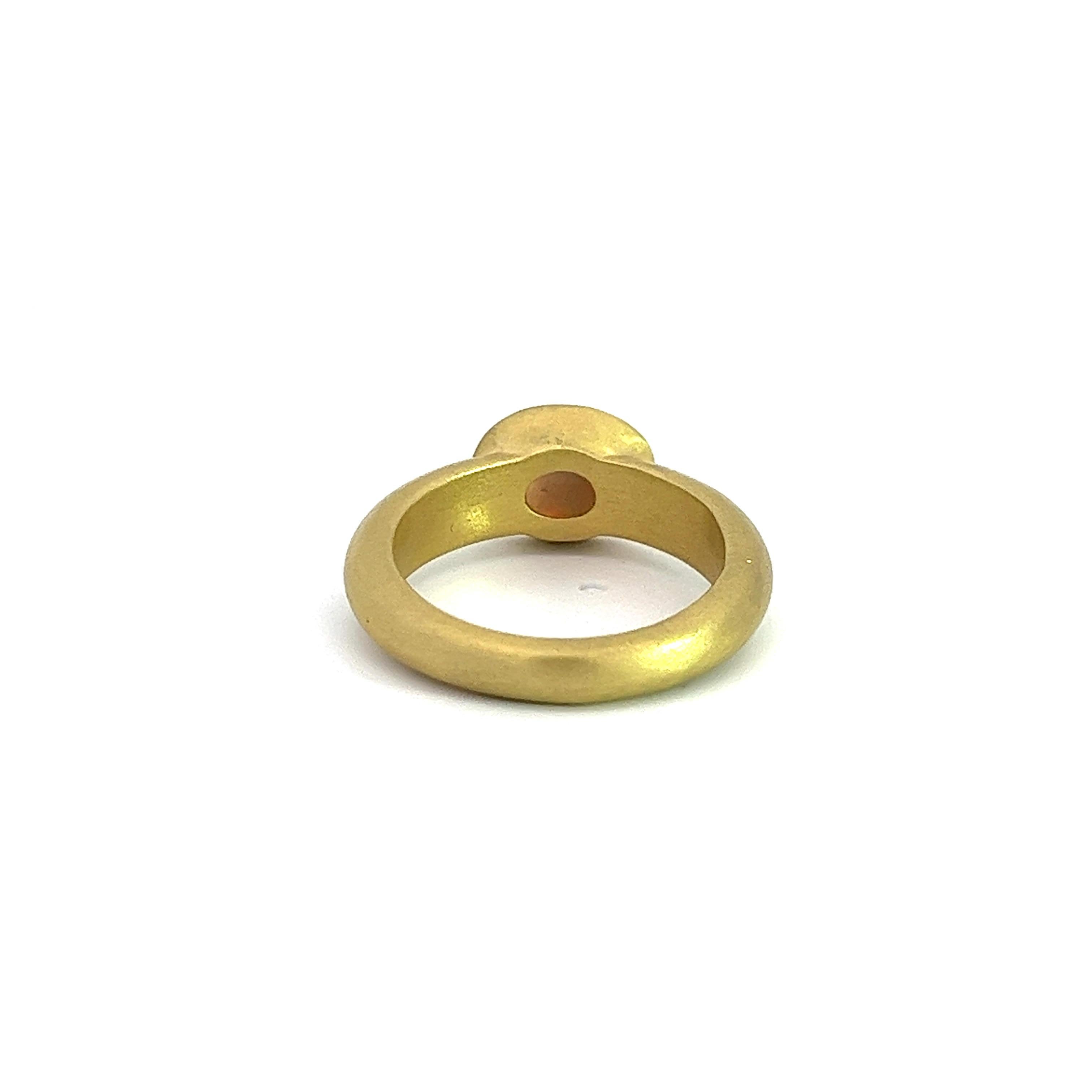 Contemporary Faye Kim 18 Karat Gold Australian Opal Ring For Sale