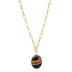 Faye Kim 18 Karat Gold Banded Agate Hinged Pendant
