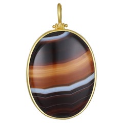 Faye Kim 18 Karat Gold Banded Agate Hinged Pendant