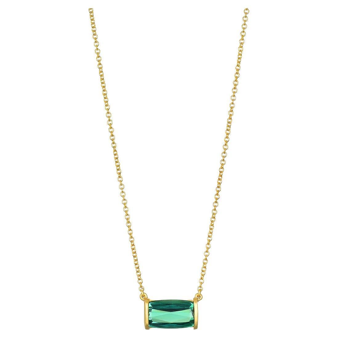 Contemporary Faye Kim 18 Karat Gold Bar Set Green Tourmaline Necklace For Sale