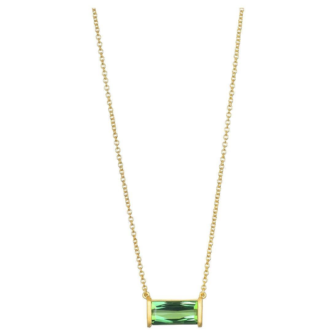 Faye Kim 18 Karat Gold Bar Set Green Tourmaline Necklace For Sale