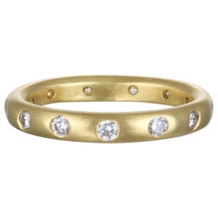 Anello a fascia con diamante brunito in oro 18 carati Faye Kim