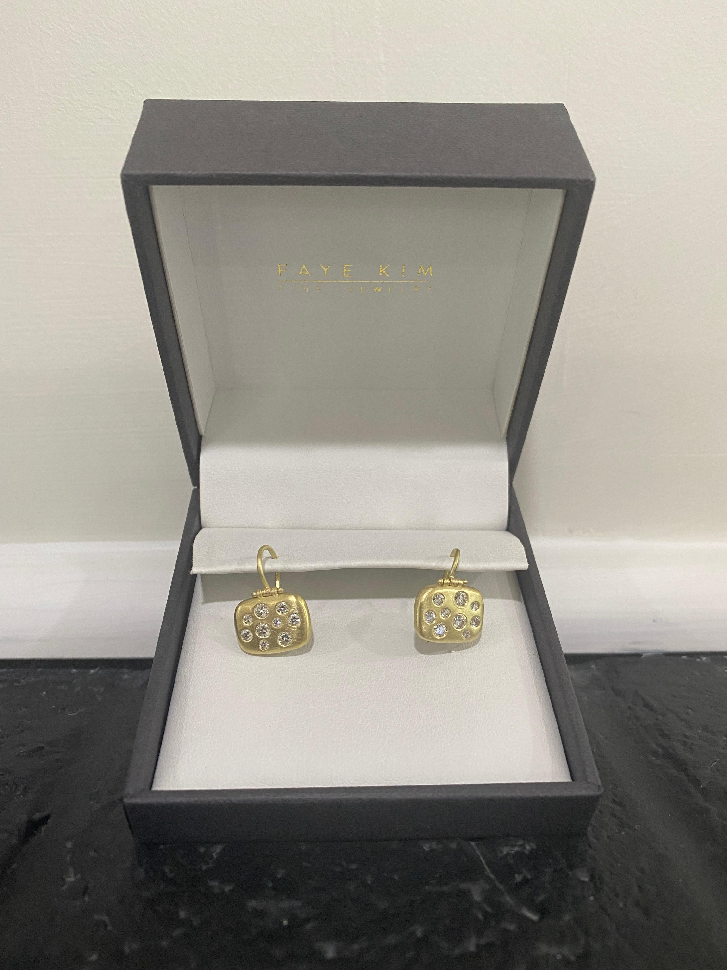 Chiclet-Ohrringe mit Scharnier, 18 Karat Gold, brünierte Diamanten, Kim (Zeitgenössisch) im Angebot