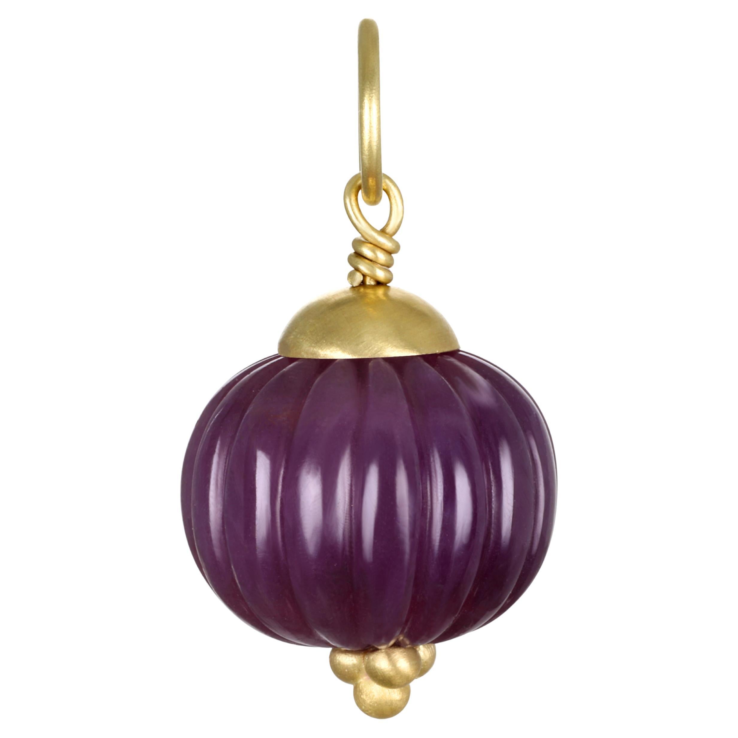 Faye Kim 18 Karat Gold Carved Natural Ruby Bead Pendant For Sale
