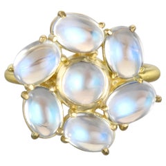 Faye Kim, anello da cocktail con pietra di luna di Ceylon in oro 18 carati, 6,35 ct.