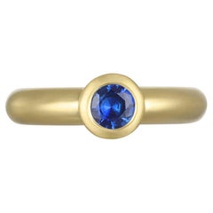 Faye Kim 18 Karat Gold Ceylon Sapphire Bezel Ring