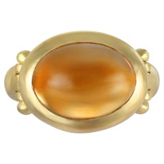 Faye Kim 18 Karat Gold Citrine Hinged Bezel Ring, 9 Carats, Size 7.75