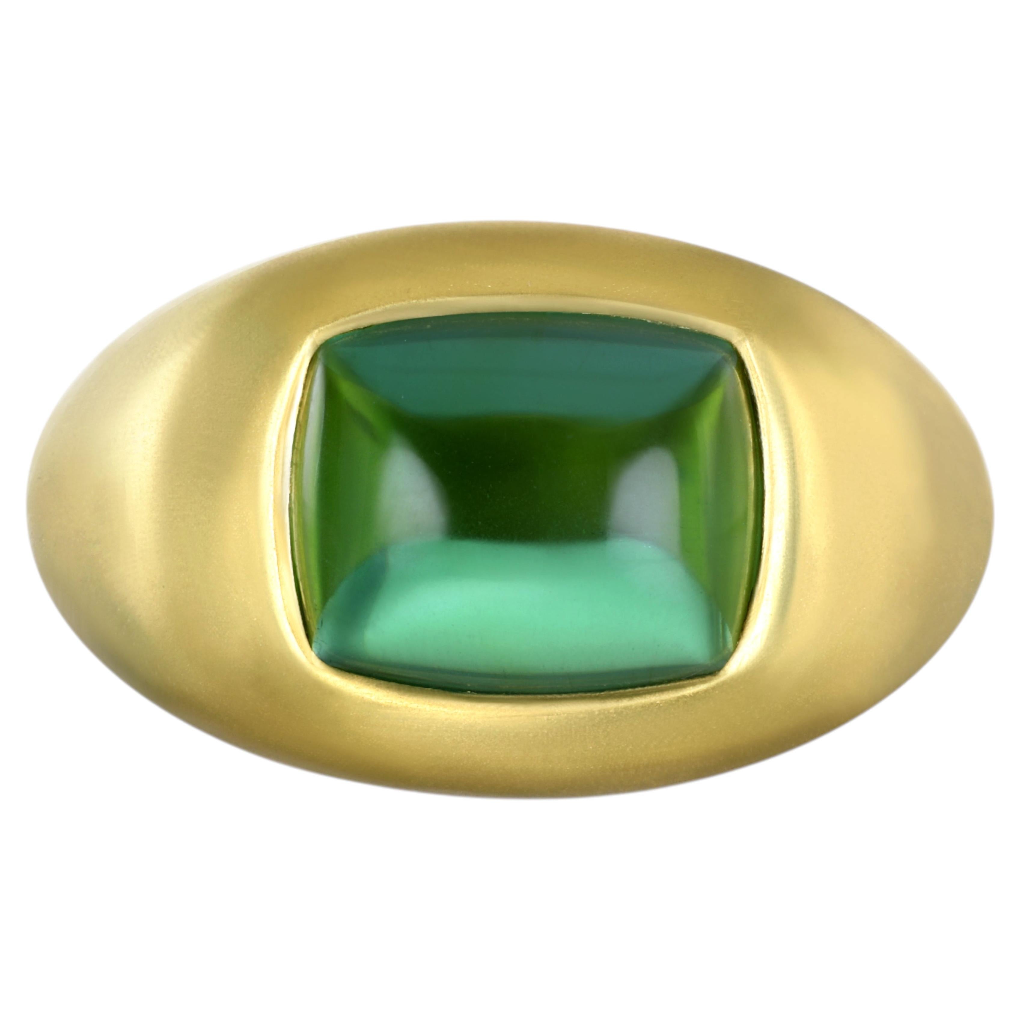Anillo de cabujón de turmalina verde Faye Kim, oro de 18 quilates, 5,78 ct en venta