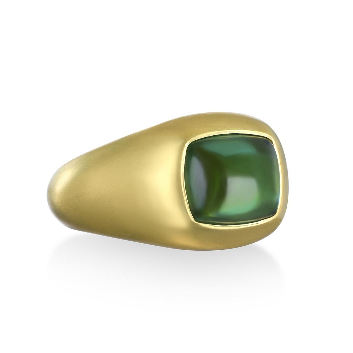 Contemporary Faye Kim 18 Karat Gold Cushion Green Tourmaline Cabochon Ring For Sale