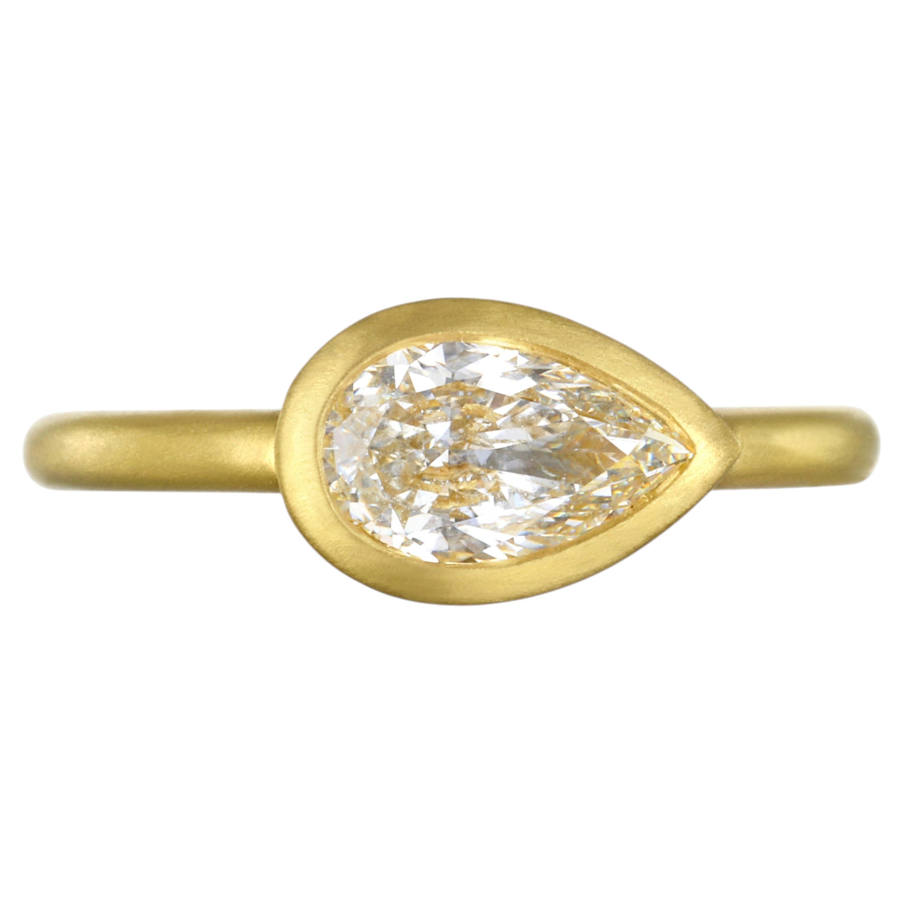 Faye Kim 18 Karat Gold Diamond 1.25 Carat Pear Shape Bezel Ring