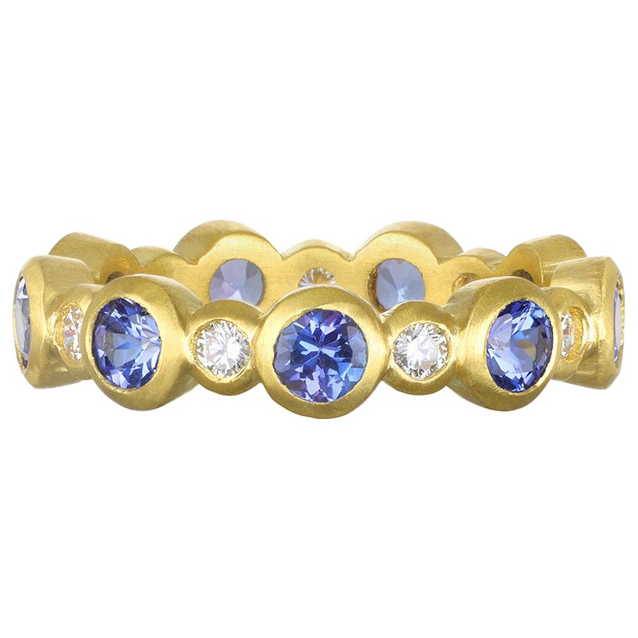 Faye Kim 18 Karat Gold Diamond and Tanzanite Eternity Ring For Sale