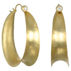 Faye Kim 18 Karat Gold Diamond Anticlastic Hoop Earrings - Large