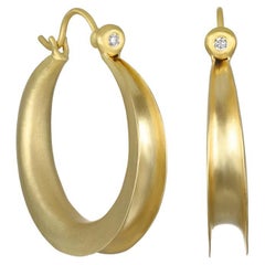 Faye Kim 18 Karat Gold Diamond Anticlastic Hoop Earrings - Small