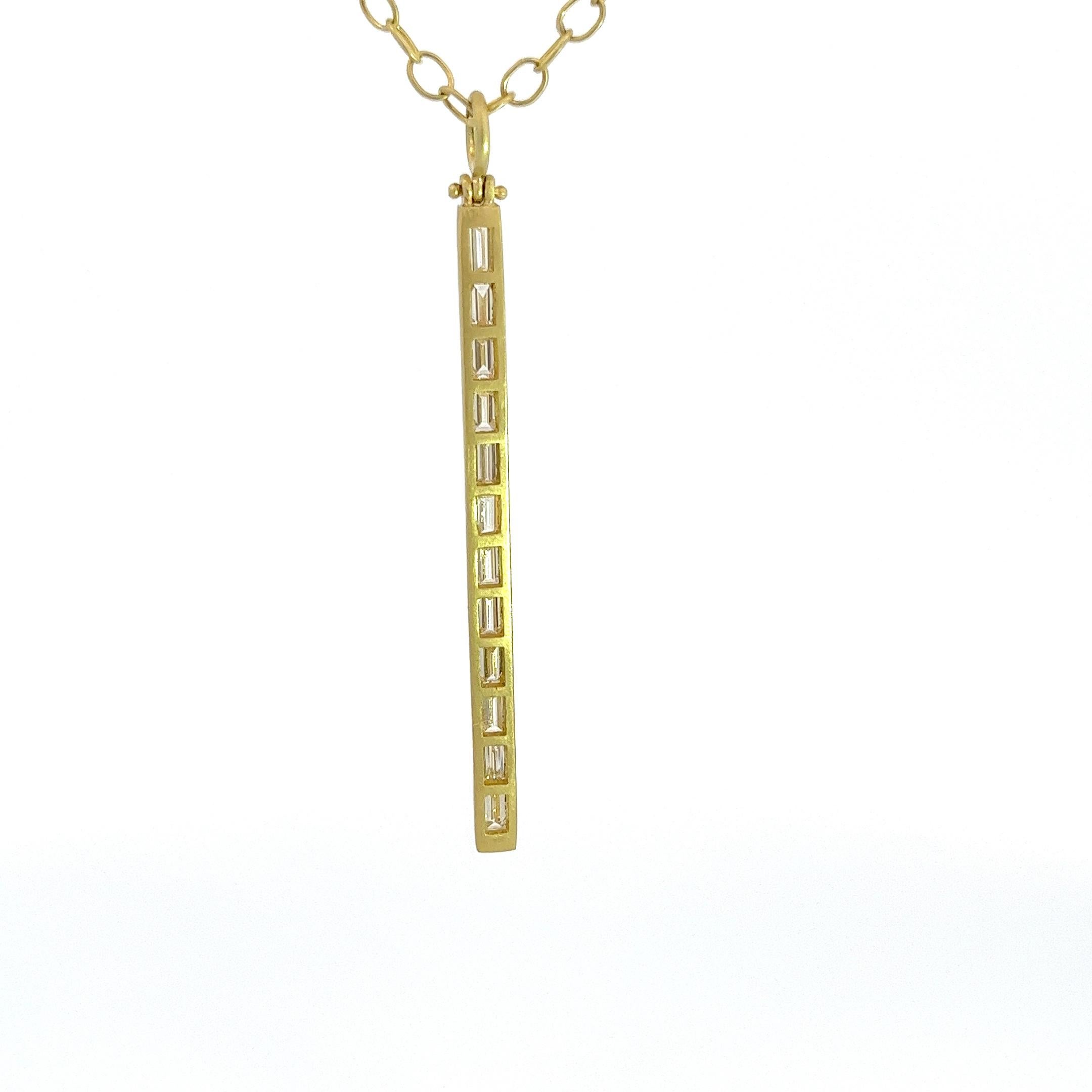 Contemporary Faye Kim 18 Karat Gold Diamond Baguette Bar Pendant Necklace For Sale