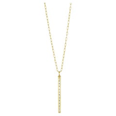 Halskette mit Bar-Anhänger, 18 Karat Gold Diamant Baguette-Bar-Anhänger, Faye Kim