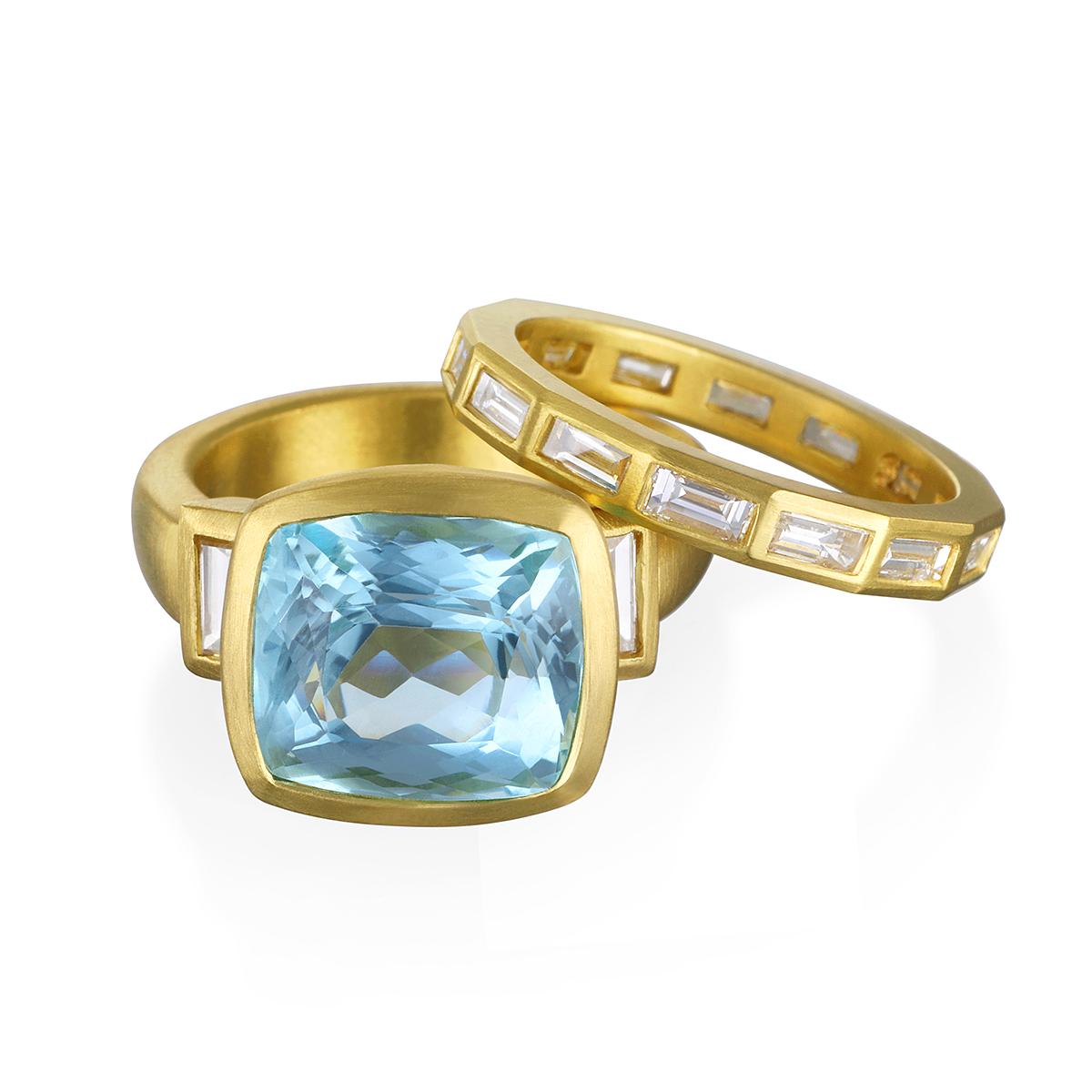 Women's or Men's Faye Kim 18 Karat Gold Diamond Baguette Eternity Ring For Sale