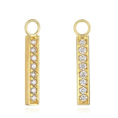 Faye Kim, orecchini a cerchio con pavé di diamanti in oro 18 carati, .26ct, USA