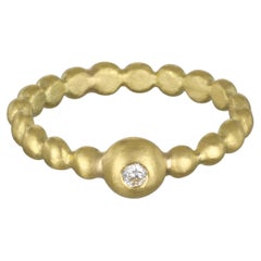 GranulationStack-Ring aus 18 Karat Gold mit Diamantperlen von Faye Kim