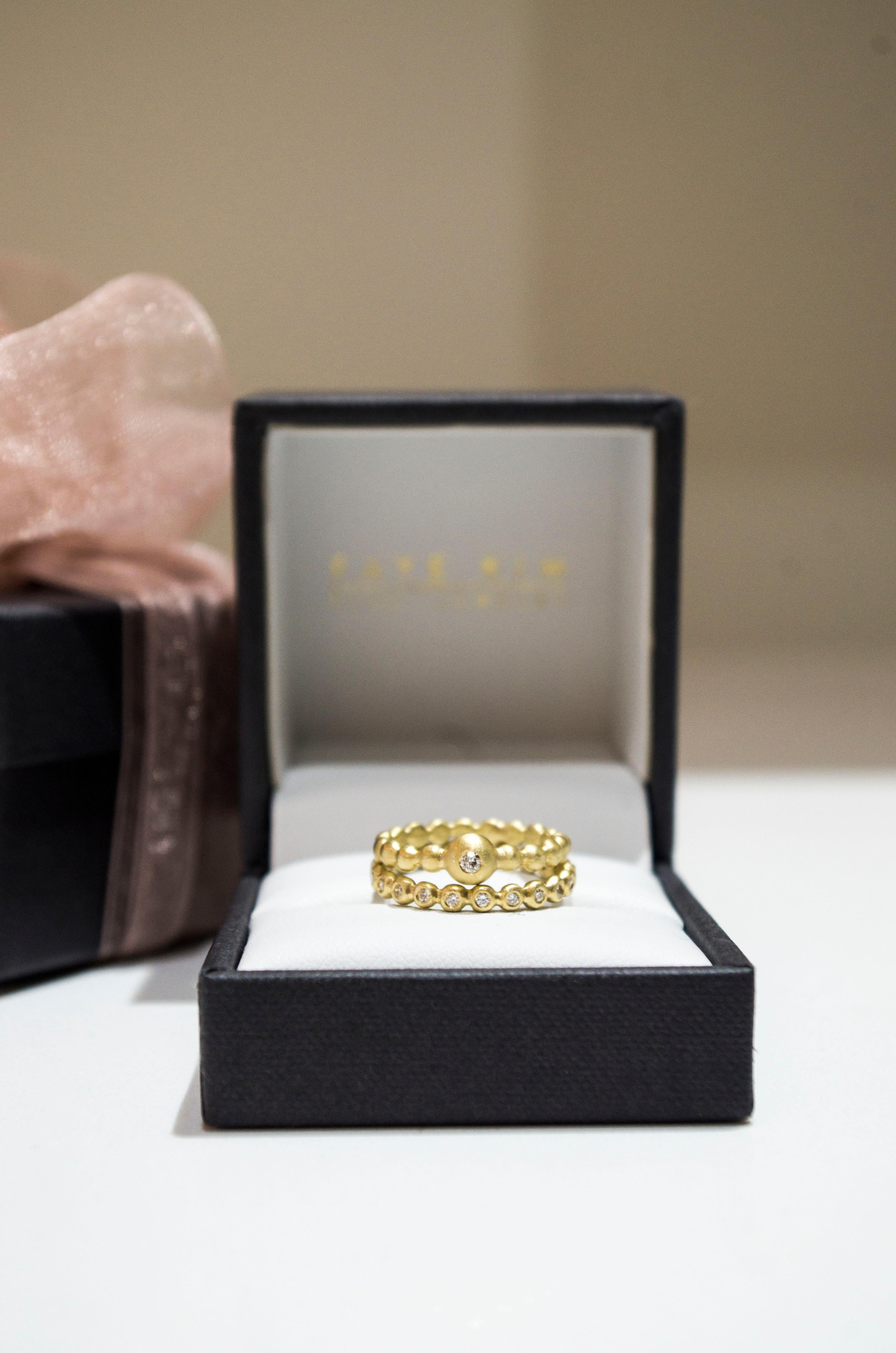 Faye Kim 18 Karat Gold Diamond Bead Stack Ring In New Condition For Sale In Darien, CT