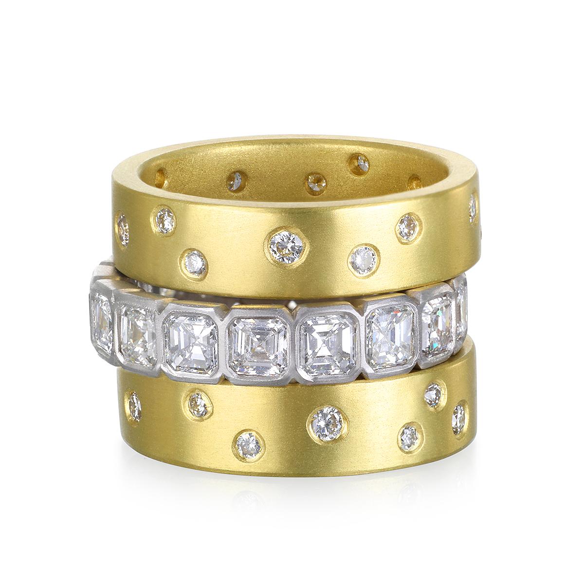 Contemporain Faye Kim, bague jonc bruni en or 18 carats et diamants en vente