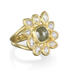 Faye Kim 18 Karat Gold Diamond Daisy Ring