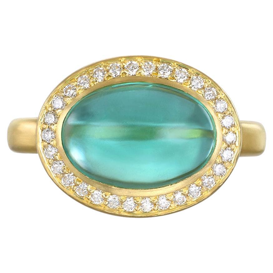 Faye Kim, bague en or 18 carats avec halo de diamants et tourmaline bleu-vert en vente