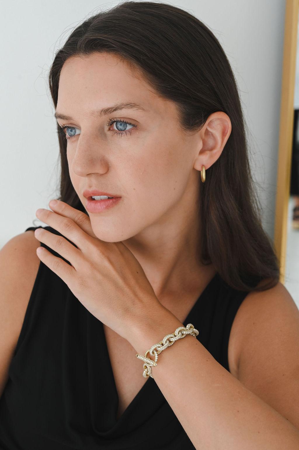 Taille brillant Faye Kim Bracelet à maillons en or 18 carats et diamants avec fermeture à bascule en vente