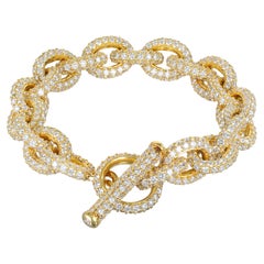 Faye Kim Pulsera de eslabones de oro de 18 quilates con diamantes y cierre basculante