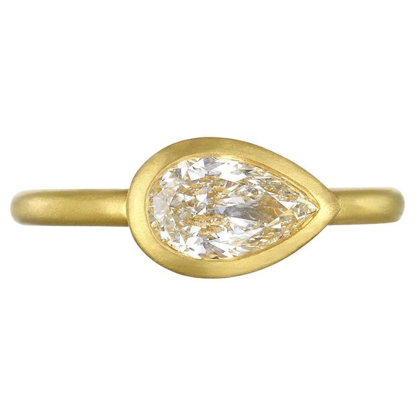 Faye Kim 18 Karat Gold Diamond Pear Shape Bezel Ring For Sale