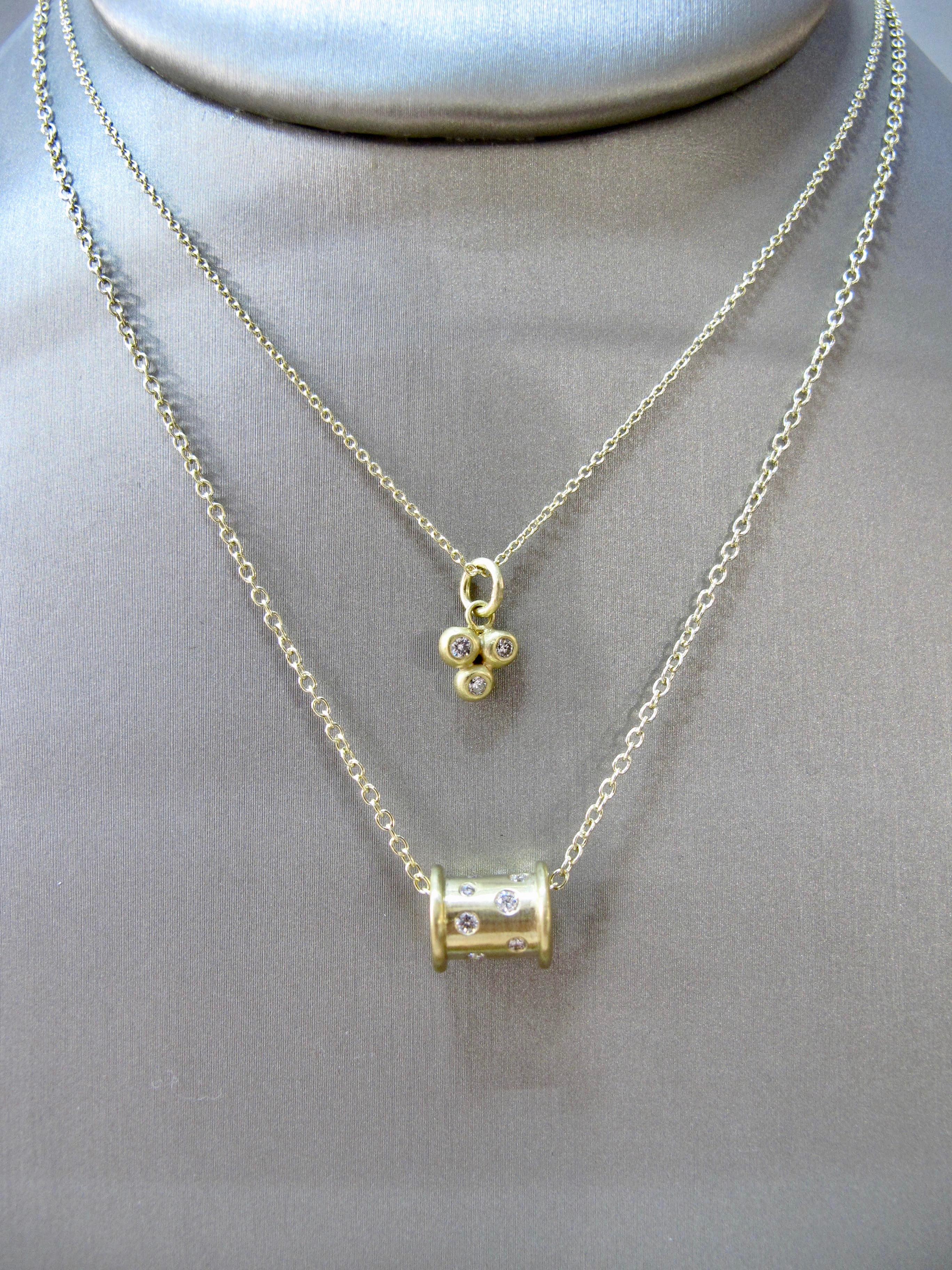 Faye Kim 18 Karat Gold Diamond Spool Necklace In New Condition For Sale In Westport, CT