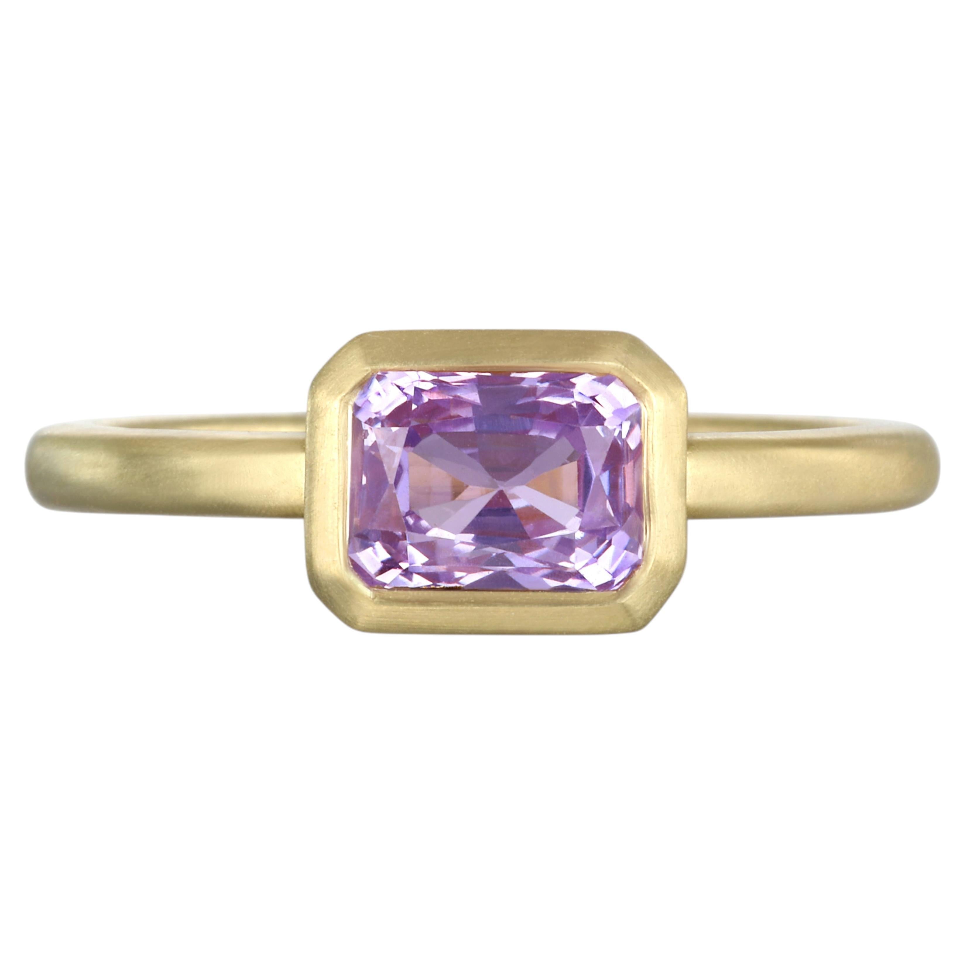 Faye Kim 18 Karat Gold Emerald Cut Lavender Sapphire Single Stone Bezel Ring For Sale