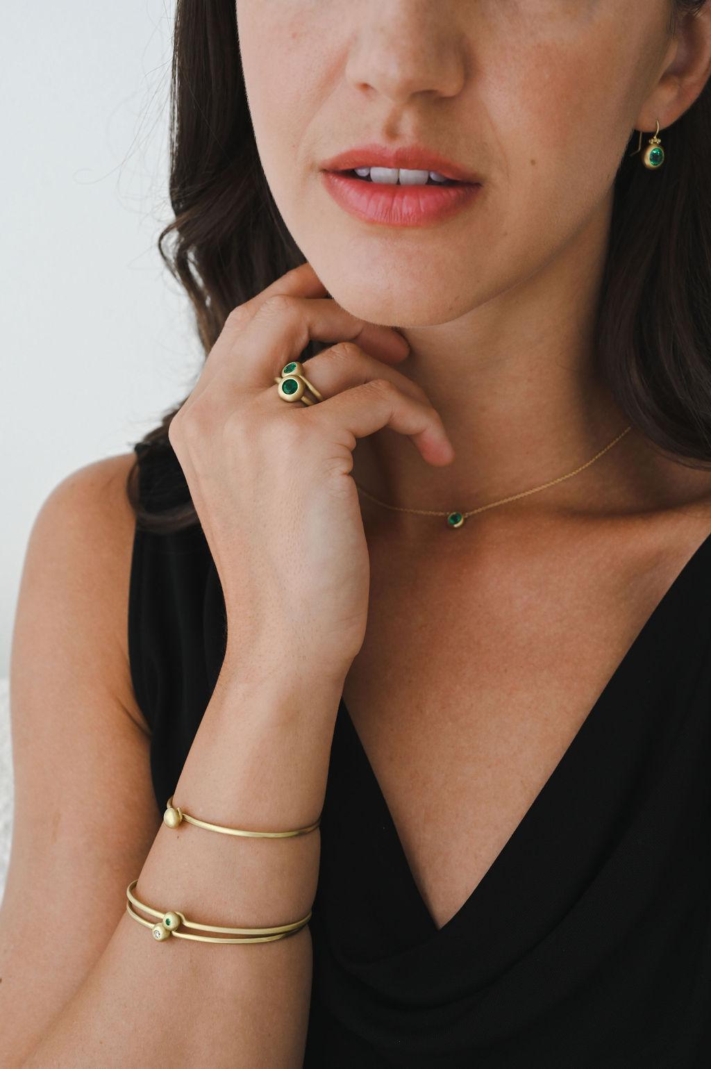 Contemporary Faye Kim 18 Karat Gold Emerald Domed Hinge Earrings