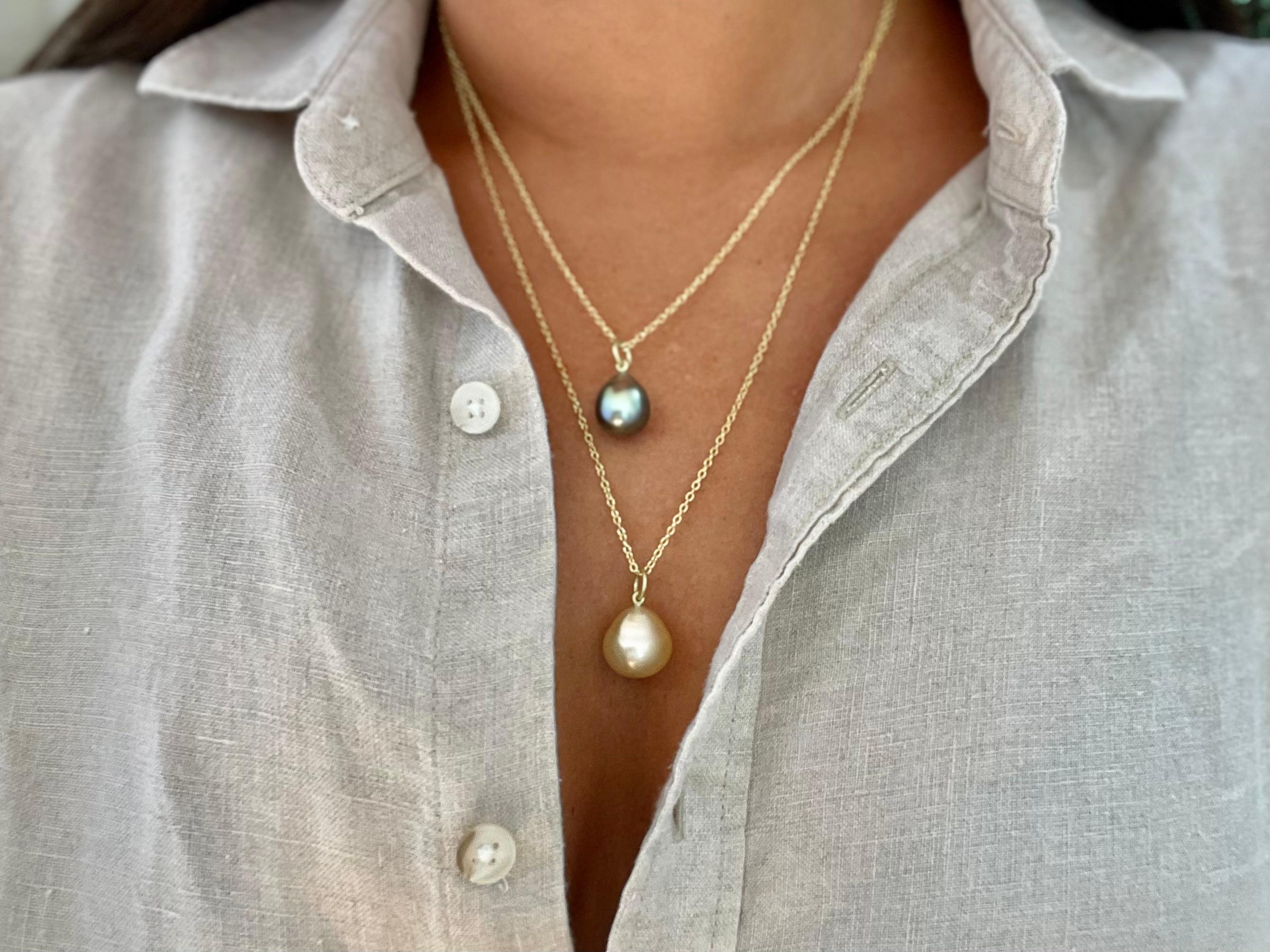 Faye Kim 18 Karat Gold Golden South Sea Pearl Drop Pendant Necklace In New Condition For Sale In Westport, CT