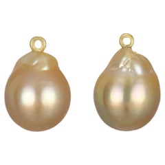 18 Karat Gold Goldene Südseeperlen-Tropfen von Faye Kim
