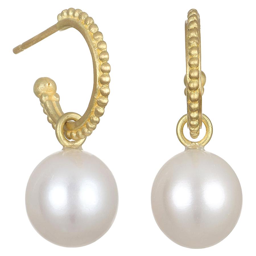 Faye Kim 18 Karat Gold Granulation Hoops with Freshwater Pearl Drops For Sale