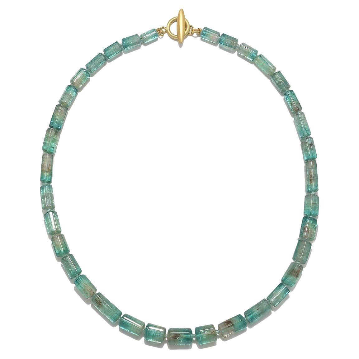 Faye Kim 18 Karat Gold Green Beryl Bar Necklace For Sale