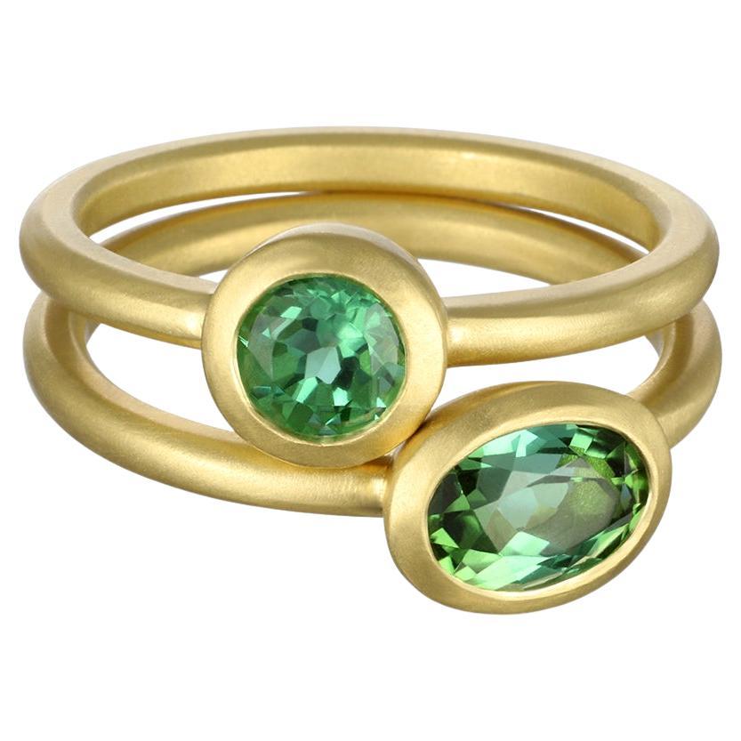 Contemporary Faye Kim 18 Karat Gold Green Tourmaline Oval Bezel Ring For Sale