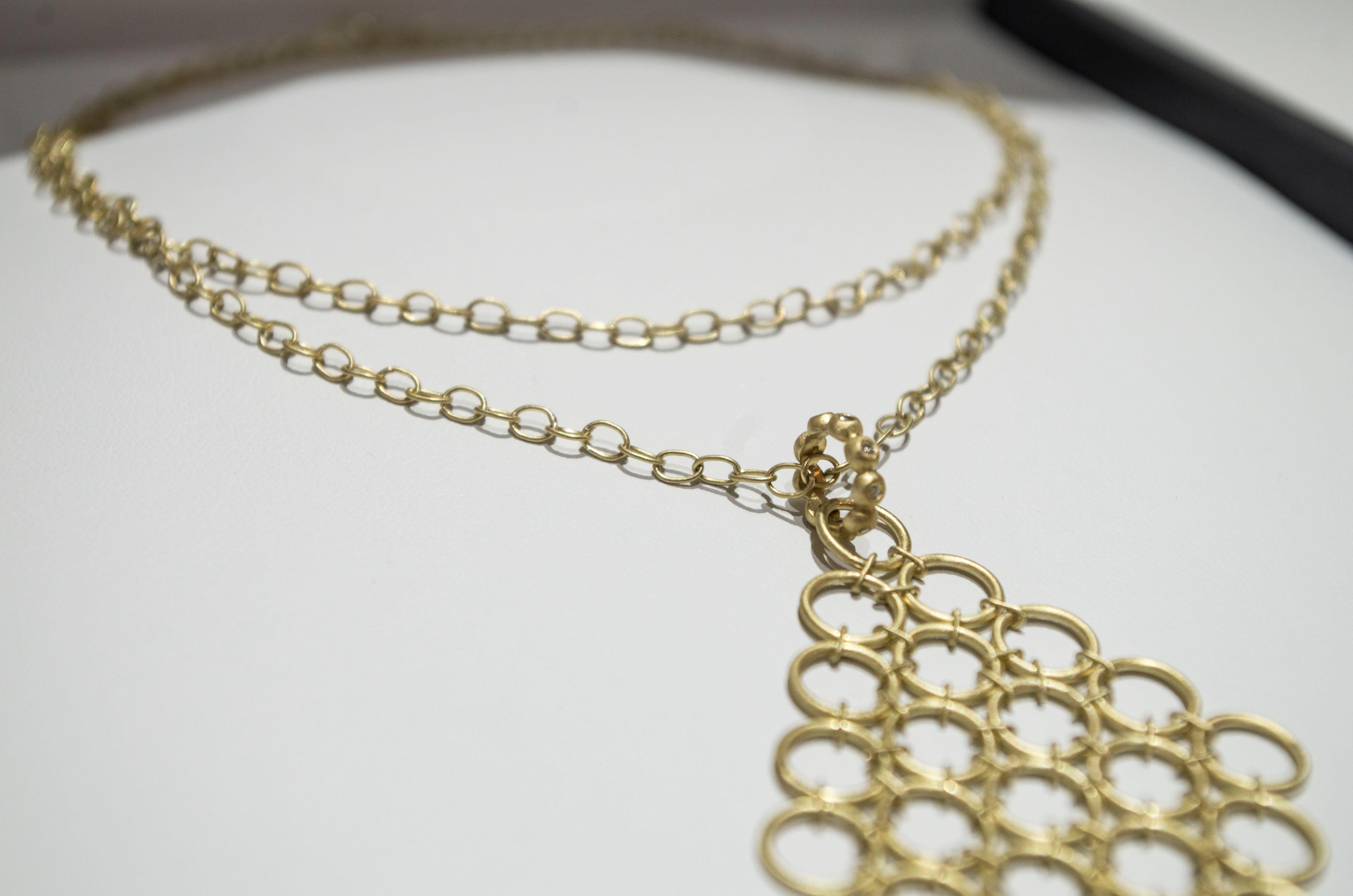 Faye Kim 18 Karat Gold Handmade Diamond Mesh Pendant Necklace For Sale 3