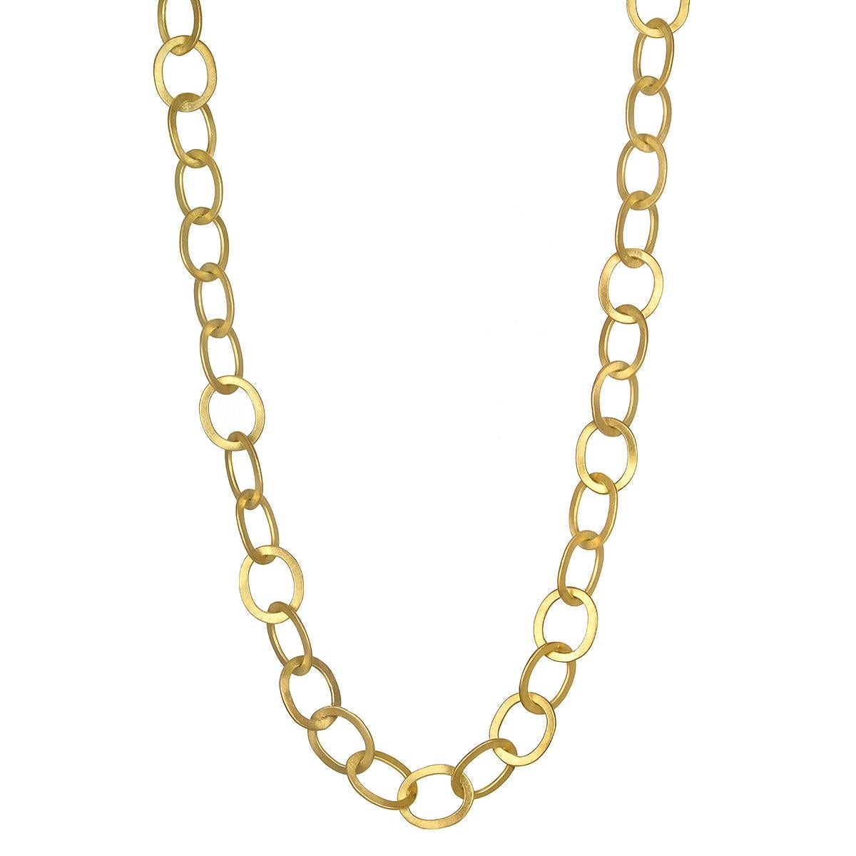 Women's or Men's Faye Kim 18 Karat Gold Oval Planished Link Chain  For Sale