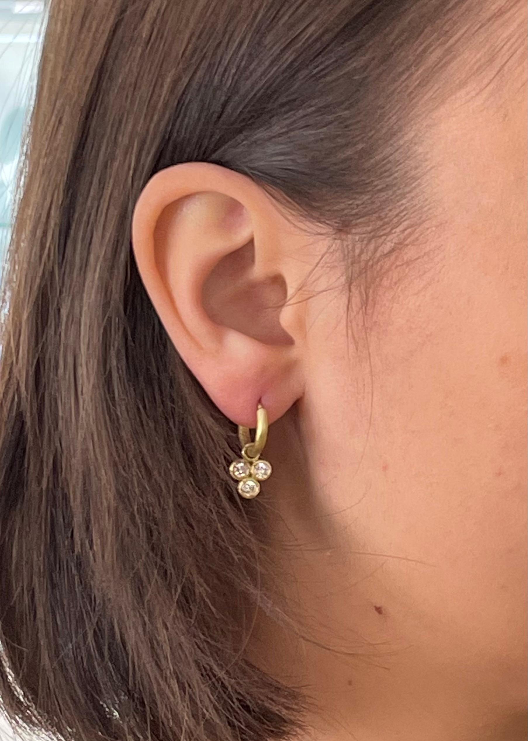 Round Cut Faye Kim 18 Karat Gold Hoop Earrings with Triple Diamond Drops For Sale