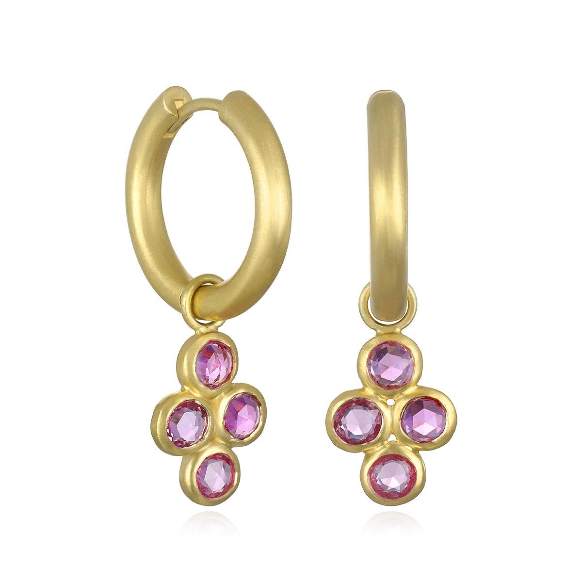 18 Karat Gold Creolen von Faye Kim mit blauen Saphir-Tropfen (Zeitgenössisch)