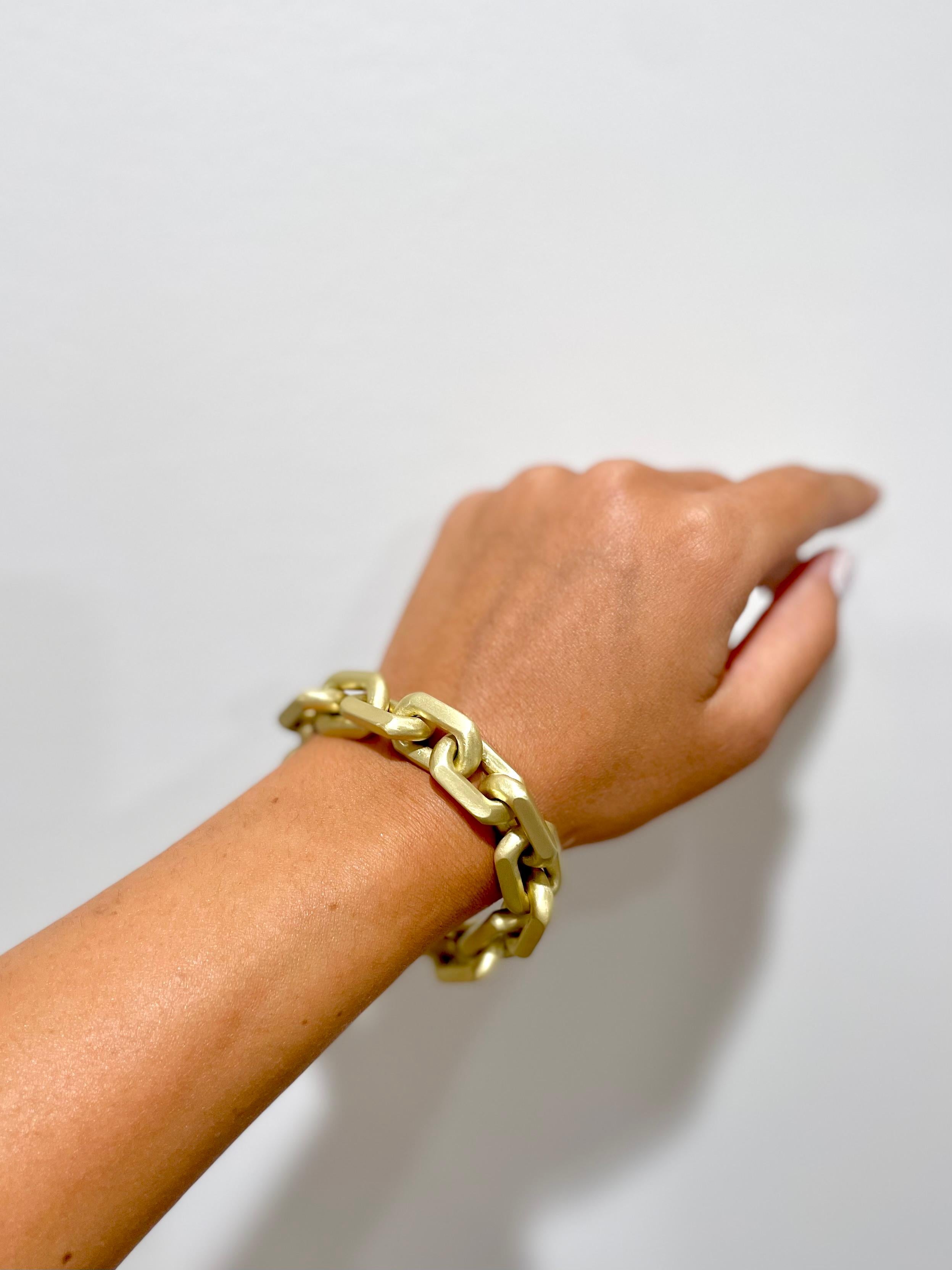 Faye Kim 18 Karat Gold Knife Edge Link Bracelet Unisexe en vente