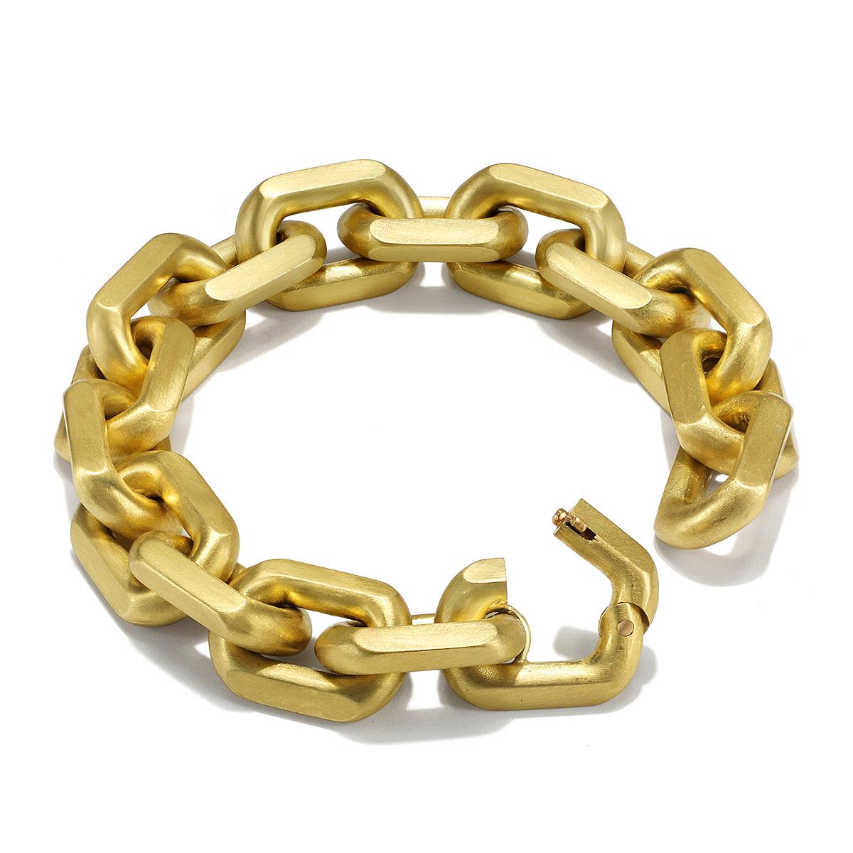 Faye Kim 18 Karat Gold Knife Edge Link Bracelet For Sale 1