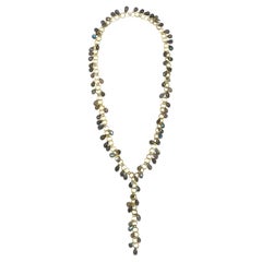 Halskette aus 18 Karat Gold mit Labradorit-Briolette-Fransen von Kim