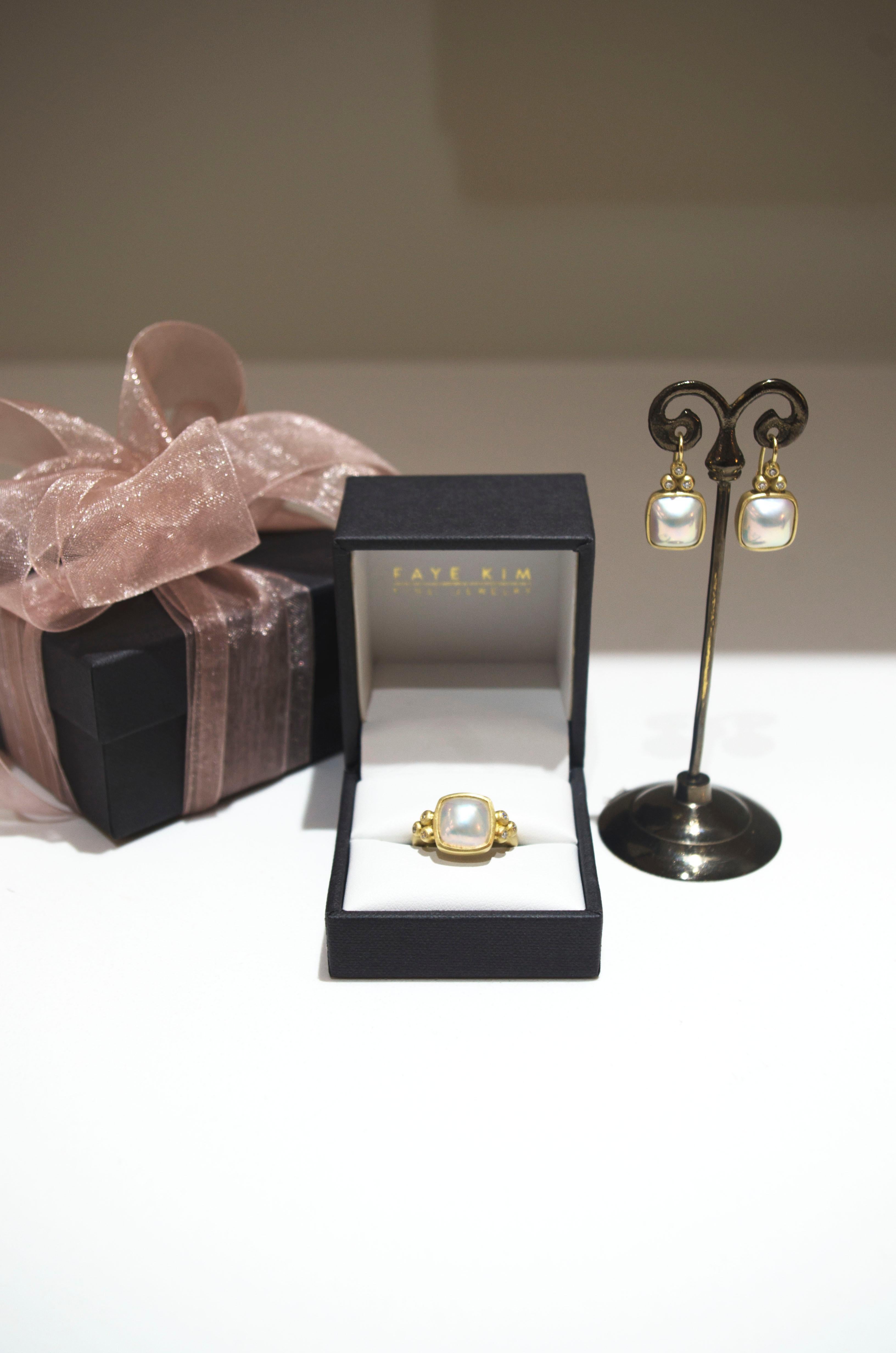 Women's Faye Kim 18 Karat Gold Mabe Pearl and Diamond Ring For Sale