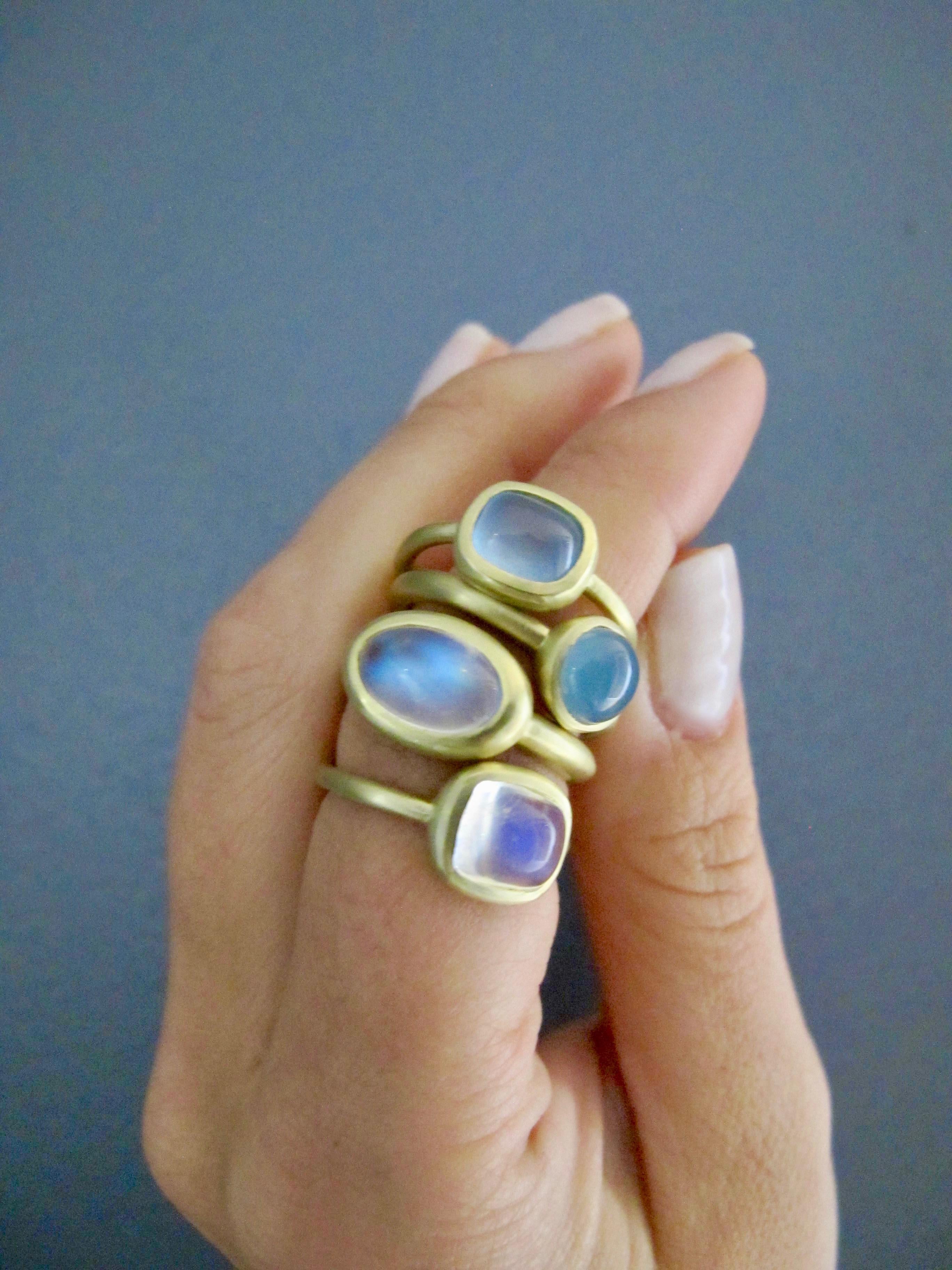 Contemporary Faye Kim 18 Karat Gold Milky Aqua Bezel Ring For Sale