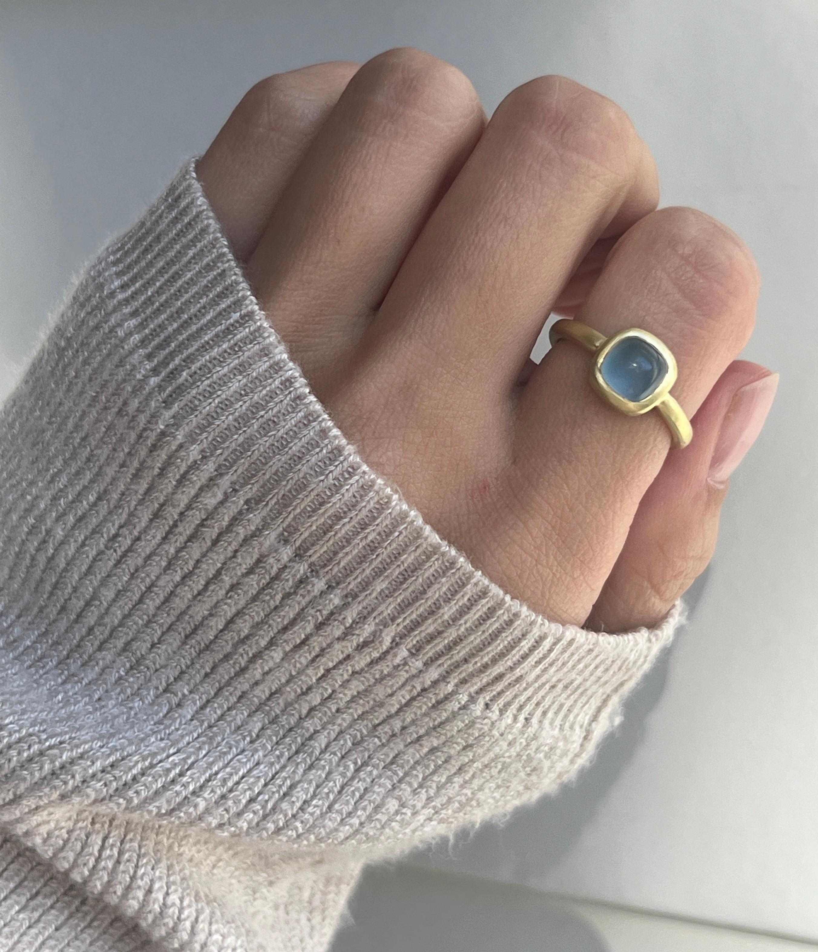 Cushion Cut Faye Kim 18 Karat Gold Milky Aquamarine Cushion Bezel Ring For Sale